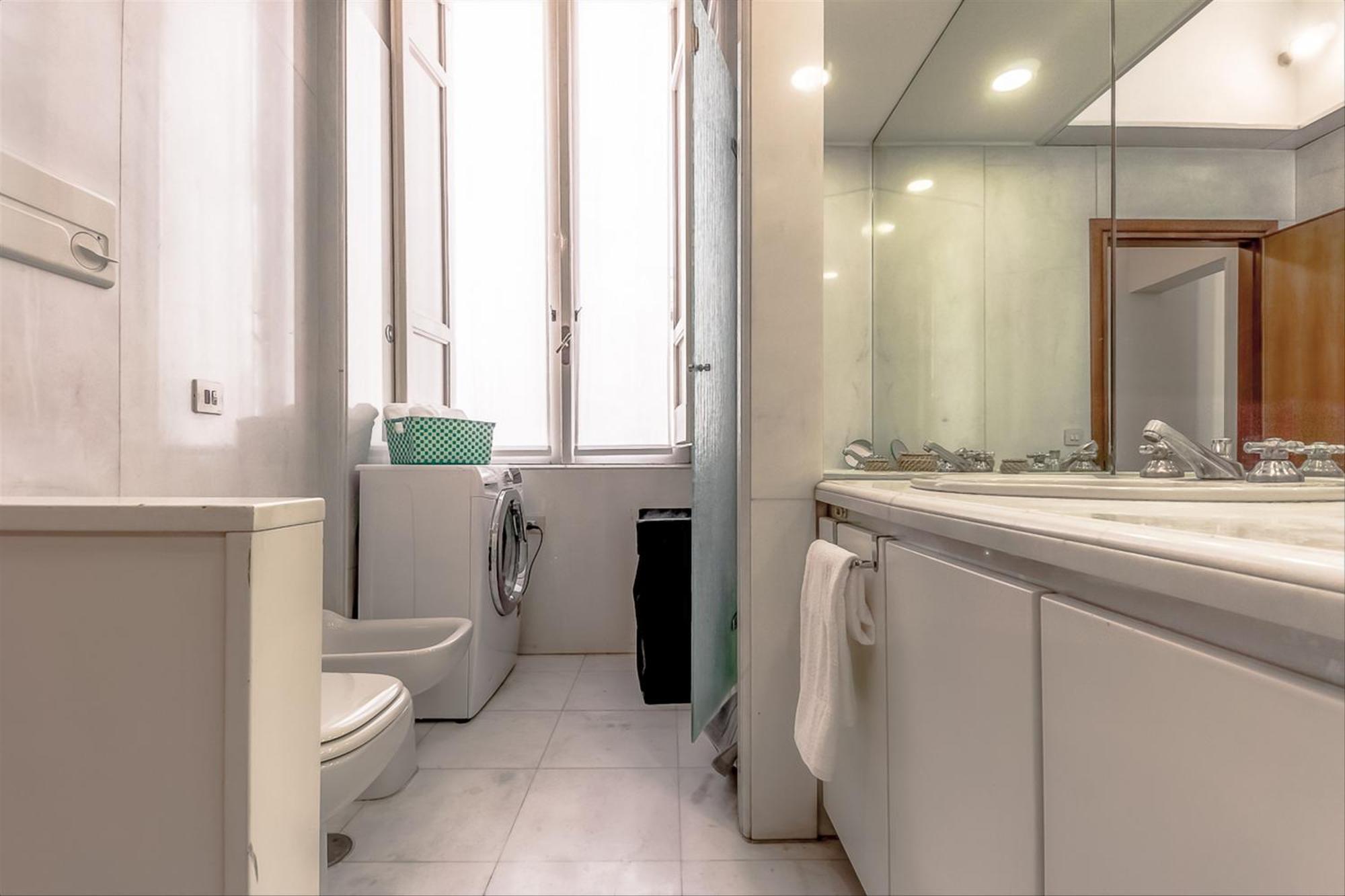 Palazzo Borghese Lovely Flat Rome Bagian luar foto